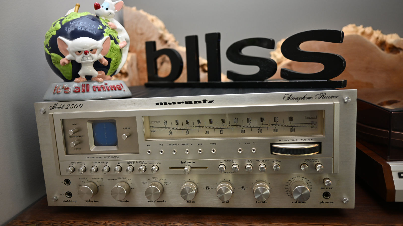 Marantz 2500 Stereo Receiver — 250W Flagship, Fully Reconditioned